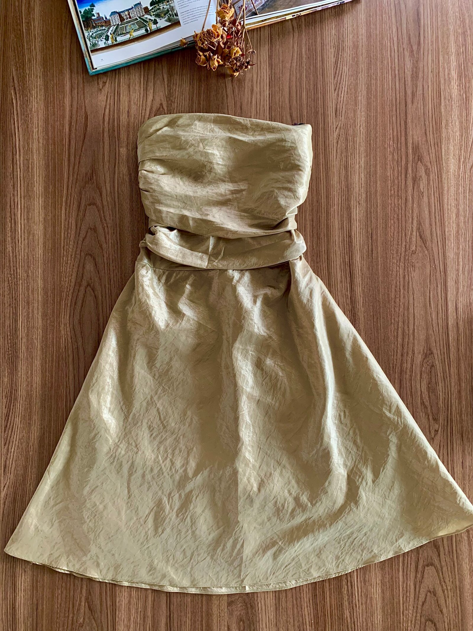 Vestido Festa Dourado