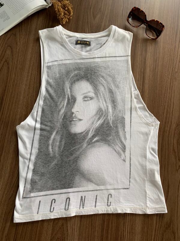 Camiseta Colcci Edição Gisele Bündchen